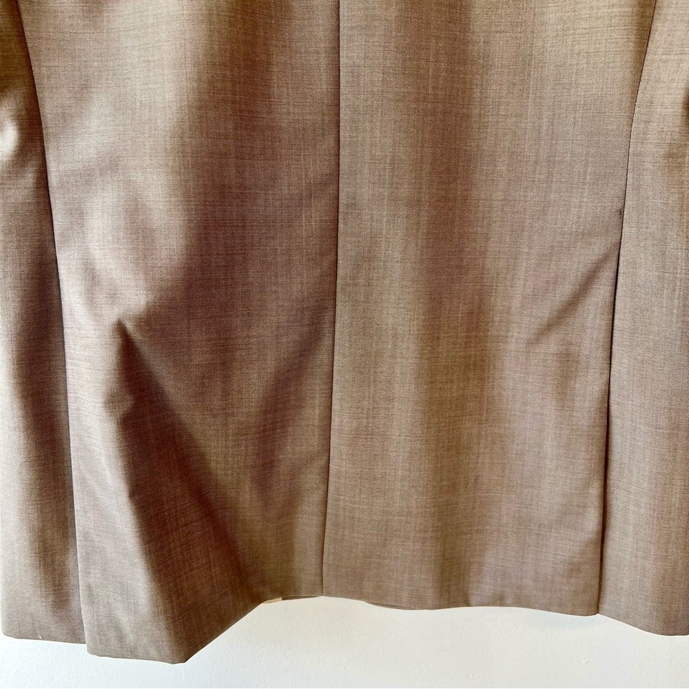 Boss Men's Taupe Suit Jacket - Single-Breasted Tailored Look - Picture 4 of 10